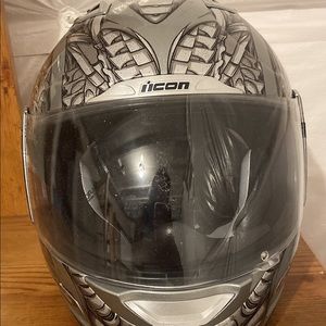 Icon ALLIANCE SPEEDMETAL motorcycle helmet